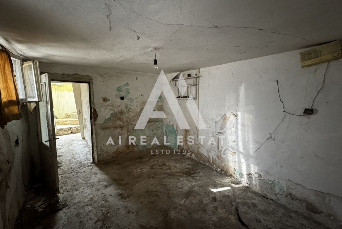 ПЪРВИ ЕТАЖ ОТ КЪЩА С ОТДЕЛЕН ВХОД - 0