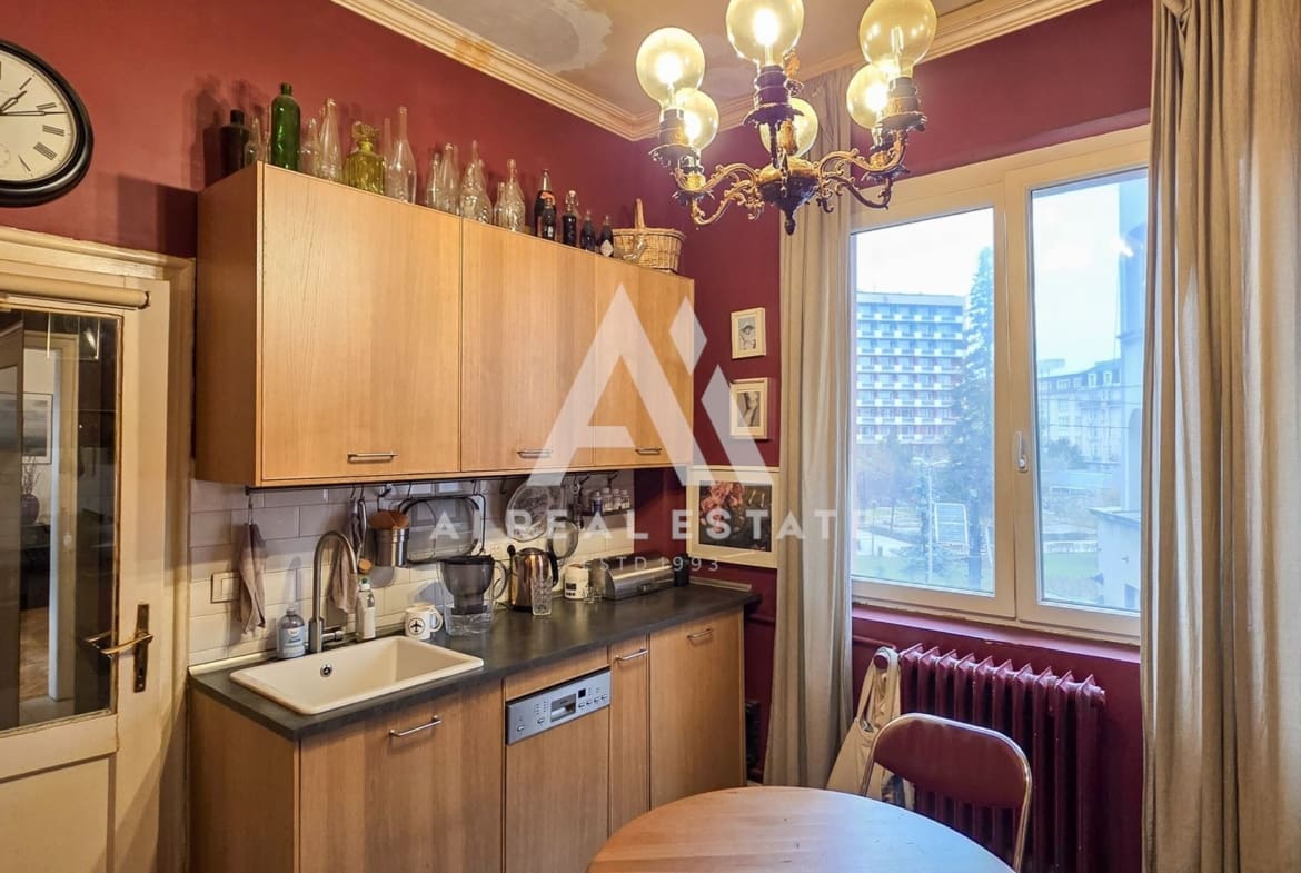 Ул.“Граф Игнатиев“, уб.“Алабин“ и ул.„Христо Белчев“ 1 – имот с три локации и страхотно усещане ! - 0