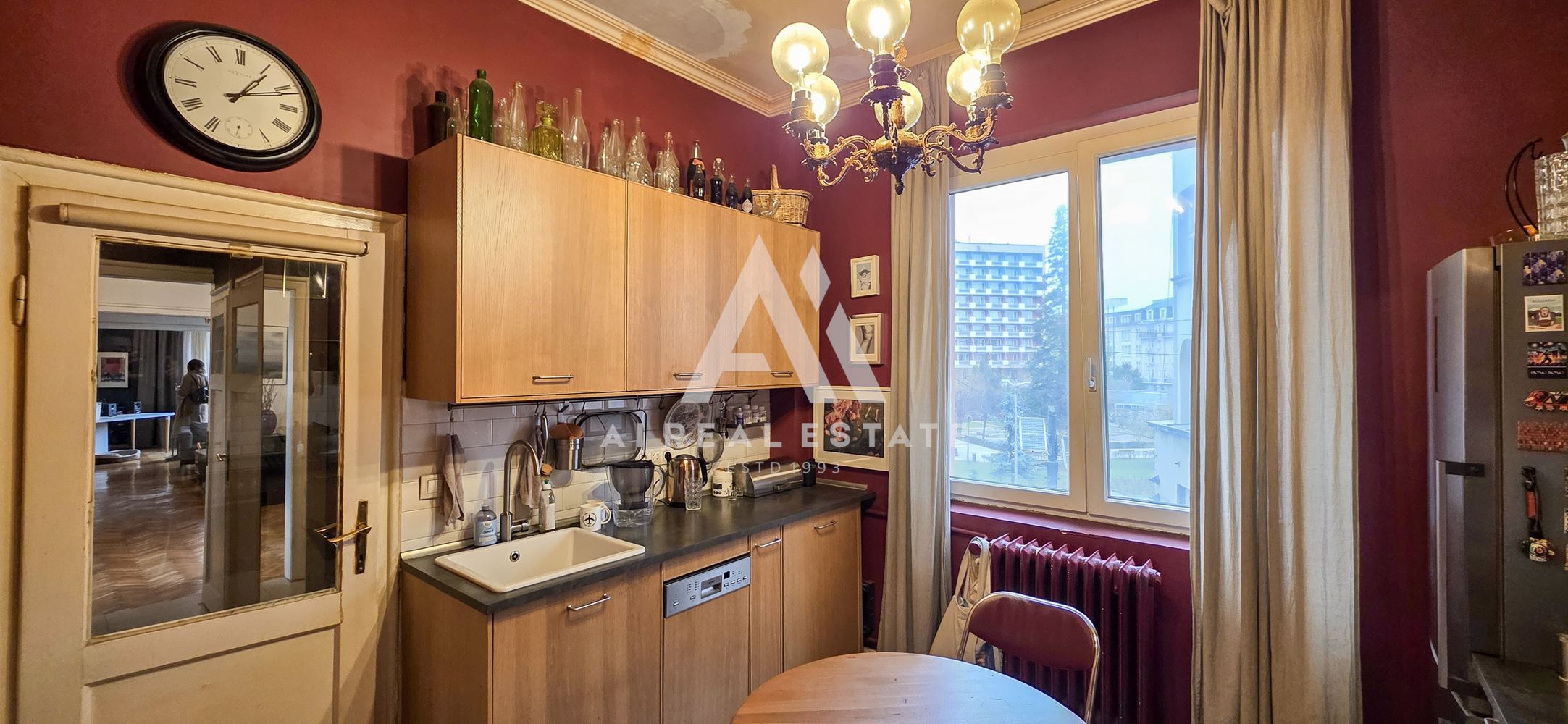 Ул.“Граф Игнатиев“, уб.“Алабин“ и ул.„Христо Белчев“ 1 – имот с три локации и страхотно усещане ! - 0