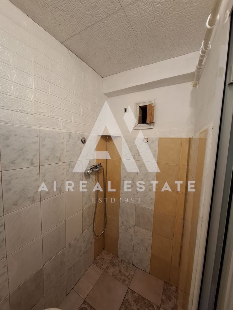 Апартамент под наем в семейна къща! - 0