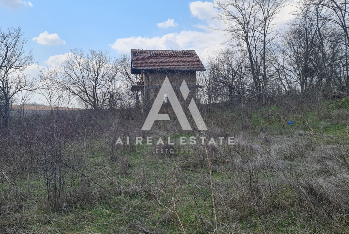 Вила с двор до Табаковия язовир! - 0