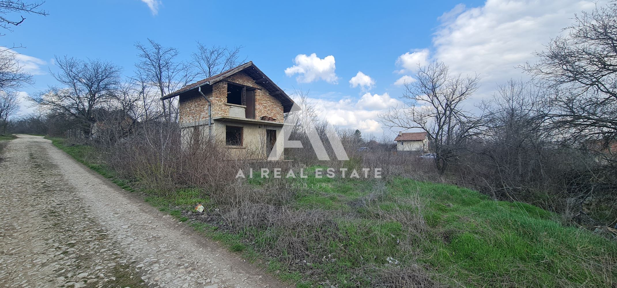 Вила с двор до Табаковия язовир!-0 Вила с двор до Табаковия язовир! - 0