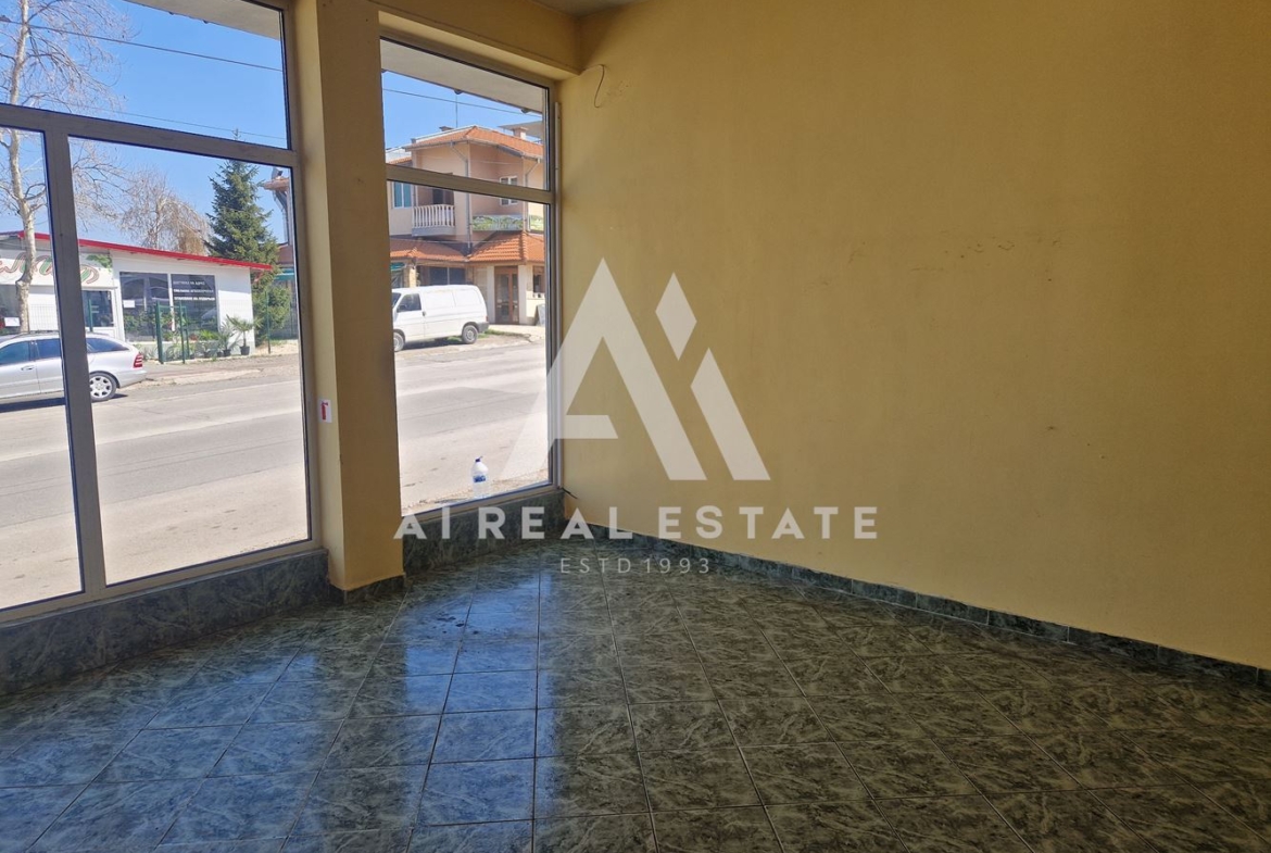 Дава под наем магазин - 0