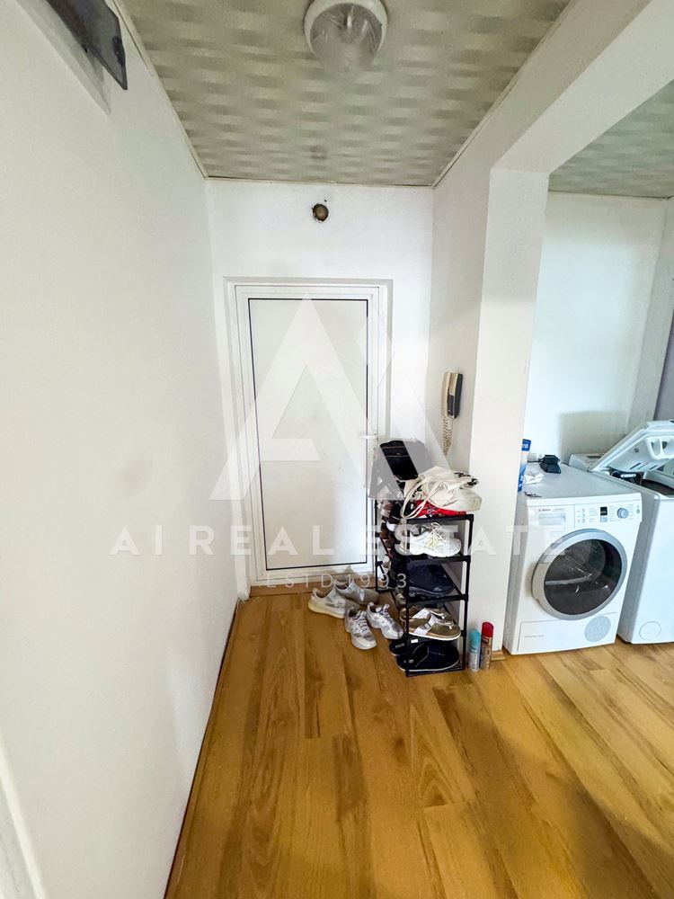 Двустаен саниран апартамент в Дружба 1-0 Двустаен саниран апартамент в Дружба 1 - 0