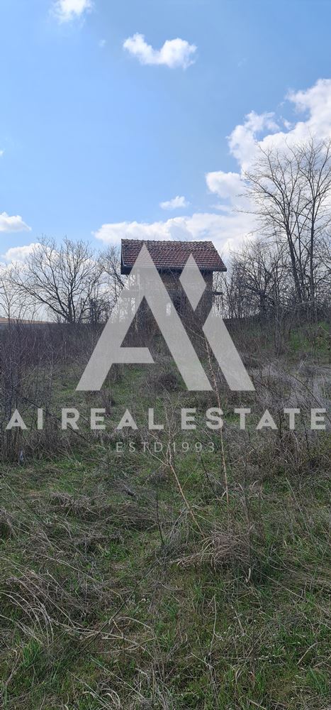 Вила с двор до Табаковия язовир!-0 Вила с двор до Табаковия язовир! - 0