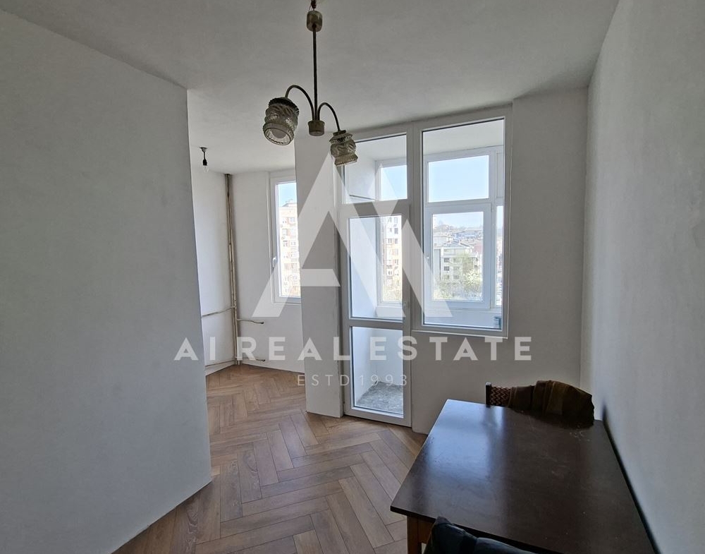 ДВУСТАЕН АПАРТАМЕНТ - 0