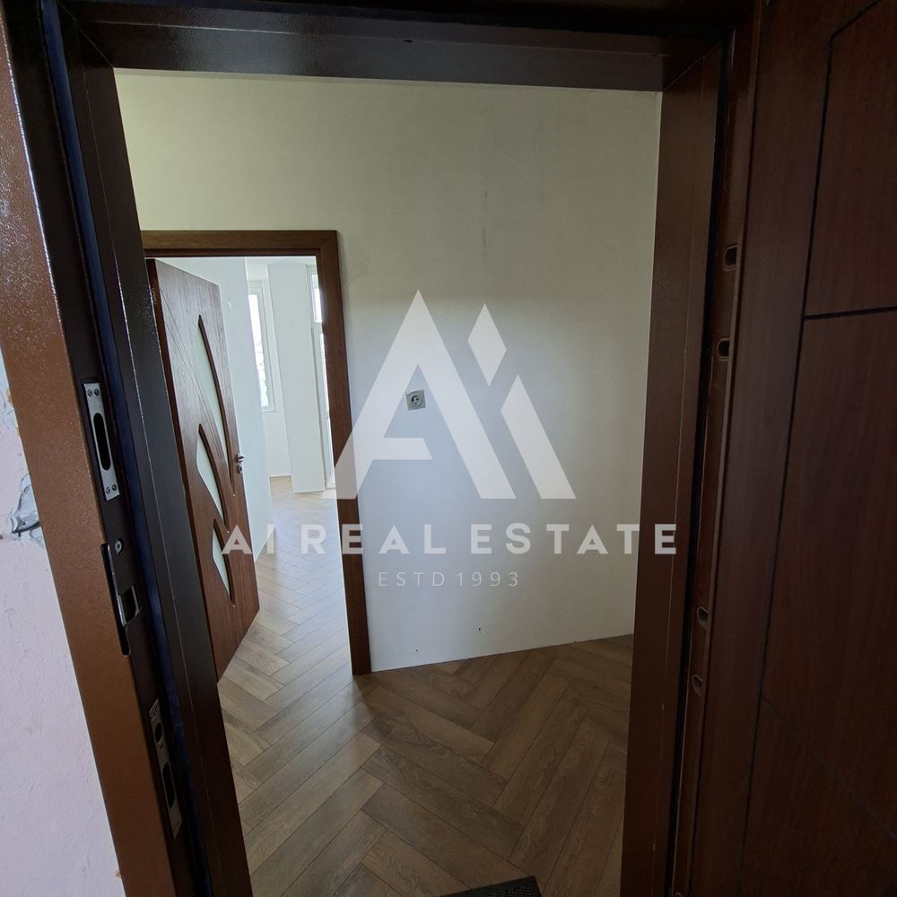 ДВУСТАЕН АПАРТАМЕНТ - 0