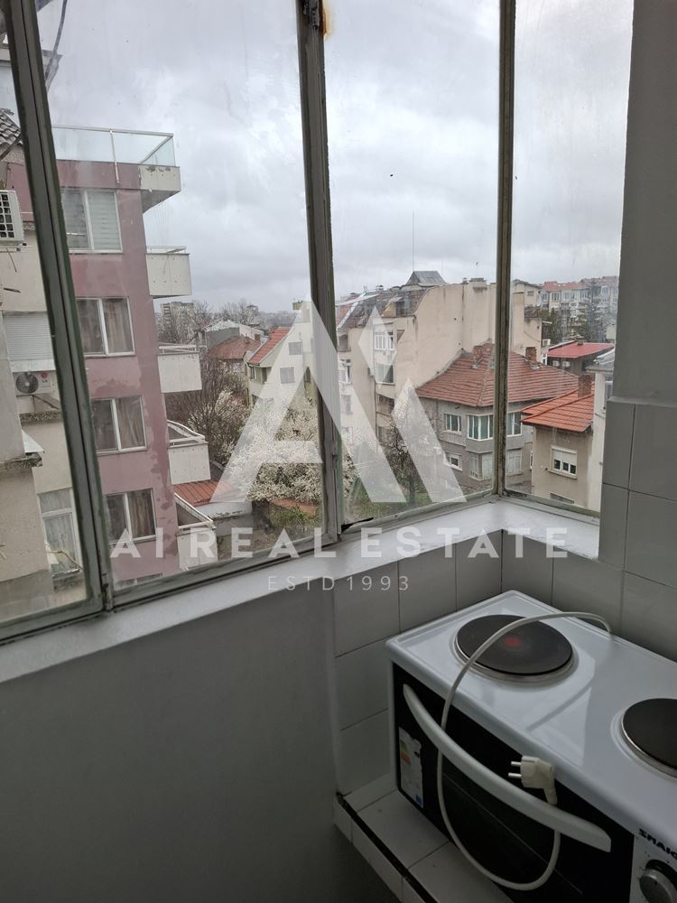 2-стаен апартамент под наем - 0