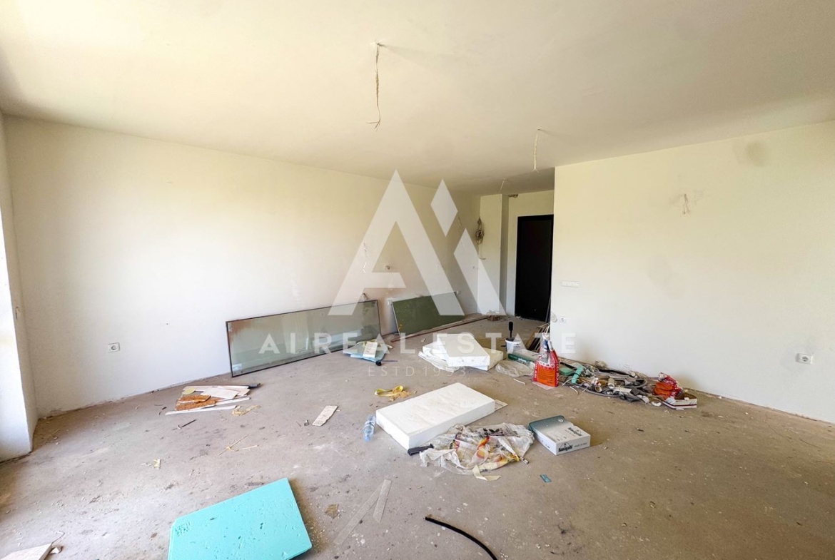 Двустаен апартамент с двор в затворен комплекс – ново строителство с Акт 16 - 0