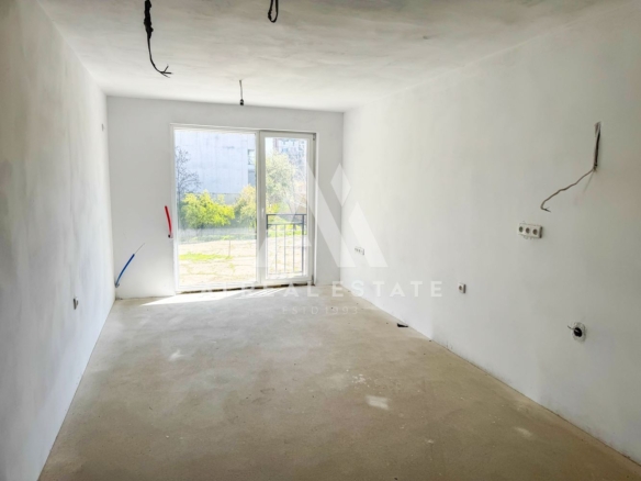 Двустаен апартамент с Акт 16 и асансьор – гр. Плевен, ж.к. Сторгозия - 0