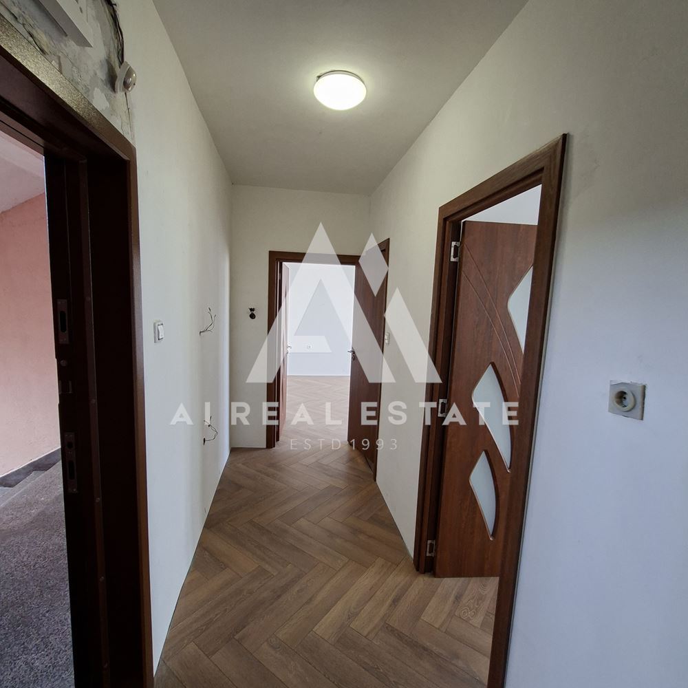 ДВУСТАЕН АПАРТАМЕНТ - 0