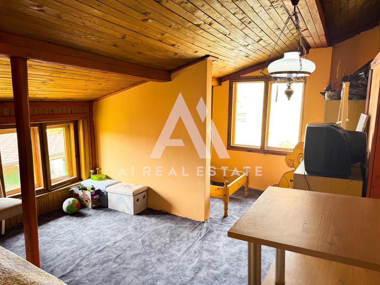 Къща в с.Ясен с хидрофор,канализация и собствено електричество-0 Къща в с.Ясен с хидрофор,канализация и собствено електричество - 0