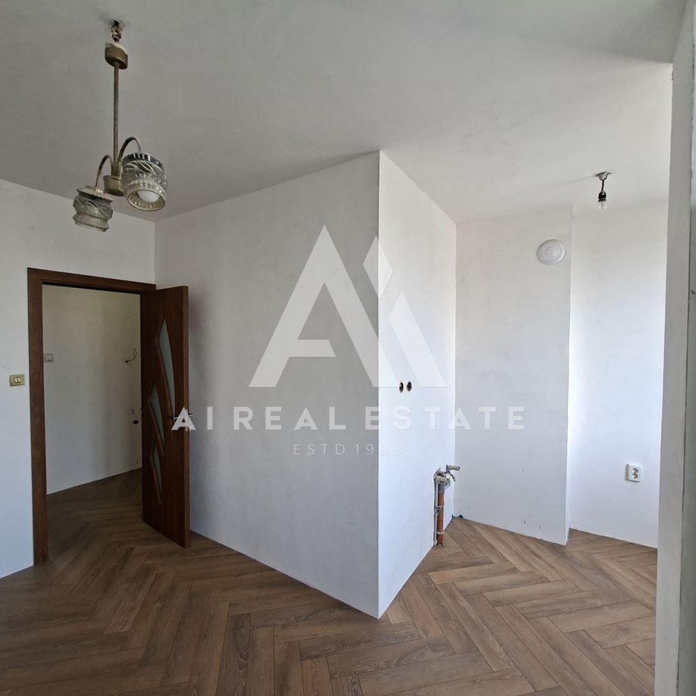 ДВУСТАЕН АПАРТАМЕНТ - 0